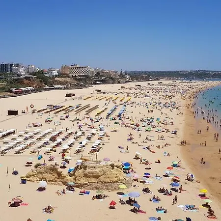 Rocha Praia アパート
